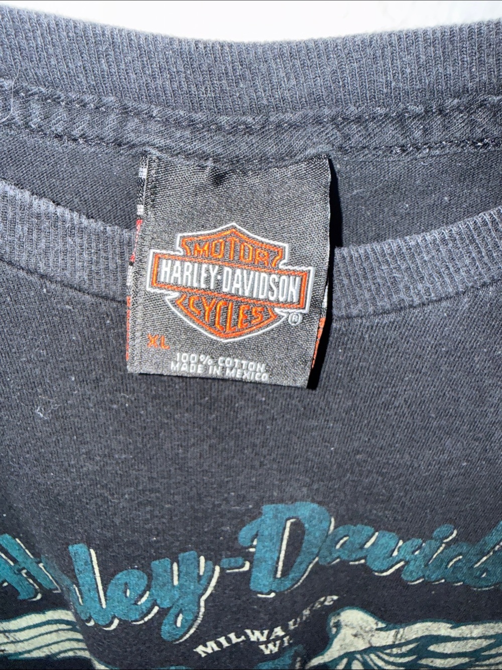 Harley-Davidson Black Tee with Teal and Cream Winged Wheel Graphic - Picture 3 of 4